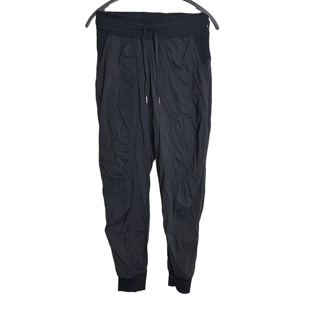 Lululemon Beyond the Studio Jogger Black Pinstripe Textured Pants Women Size 4